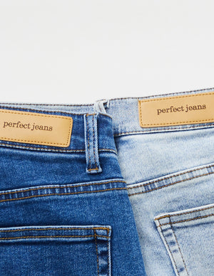 Blå denim jeans